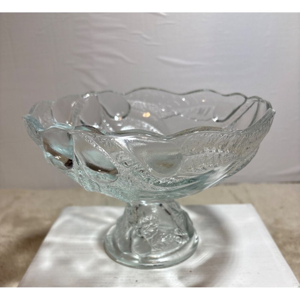 Teleflora Pedestal Bowl Embossed Leaf Pear Avacodo Fruit Design 1985 Vintage